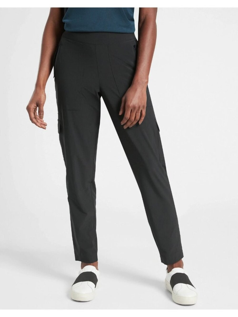 Athleta Women's Chelsea Cargo Lined Pant in Black Size 10